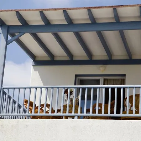 Paphos4U Villa, Kisonerga, 4Br, Seafront, Beach 300M, Private Pool, All Amenities Coral Bay