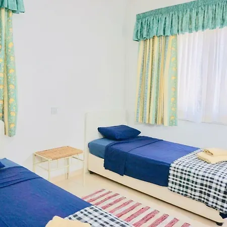 Paphos4U Villa, Kisonerga, 4Br, Seafront, Beach 300M, Private Pool, All Amenities * Coral Bay