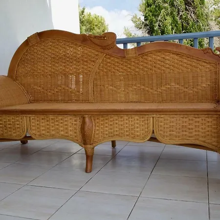Villa Paphos4U Villa, Kisonerga, 4Br, Seafront, Beach 300M, Private Pool, All Amenities *